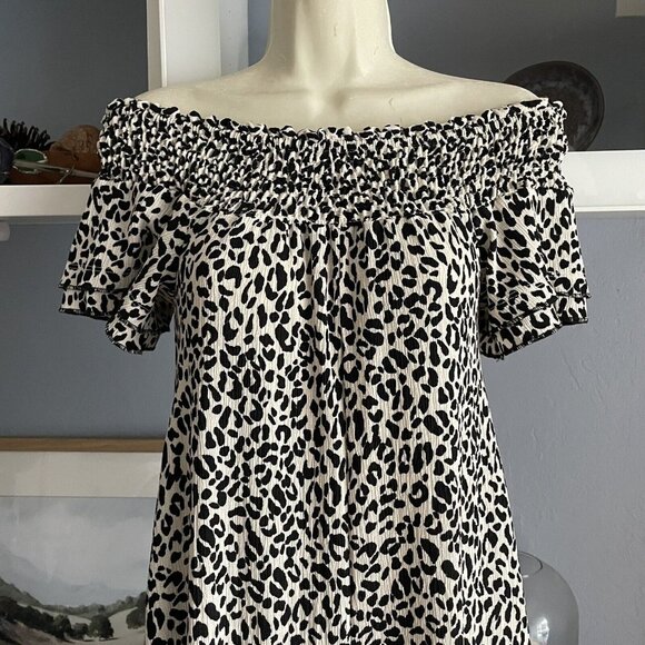 Anthropologie Kyra Off-The-Shoulder Leopard Wide Leg Jumpsuit - Picture 3 of 6